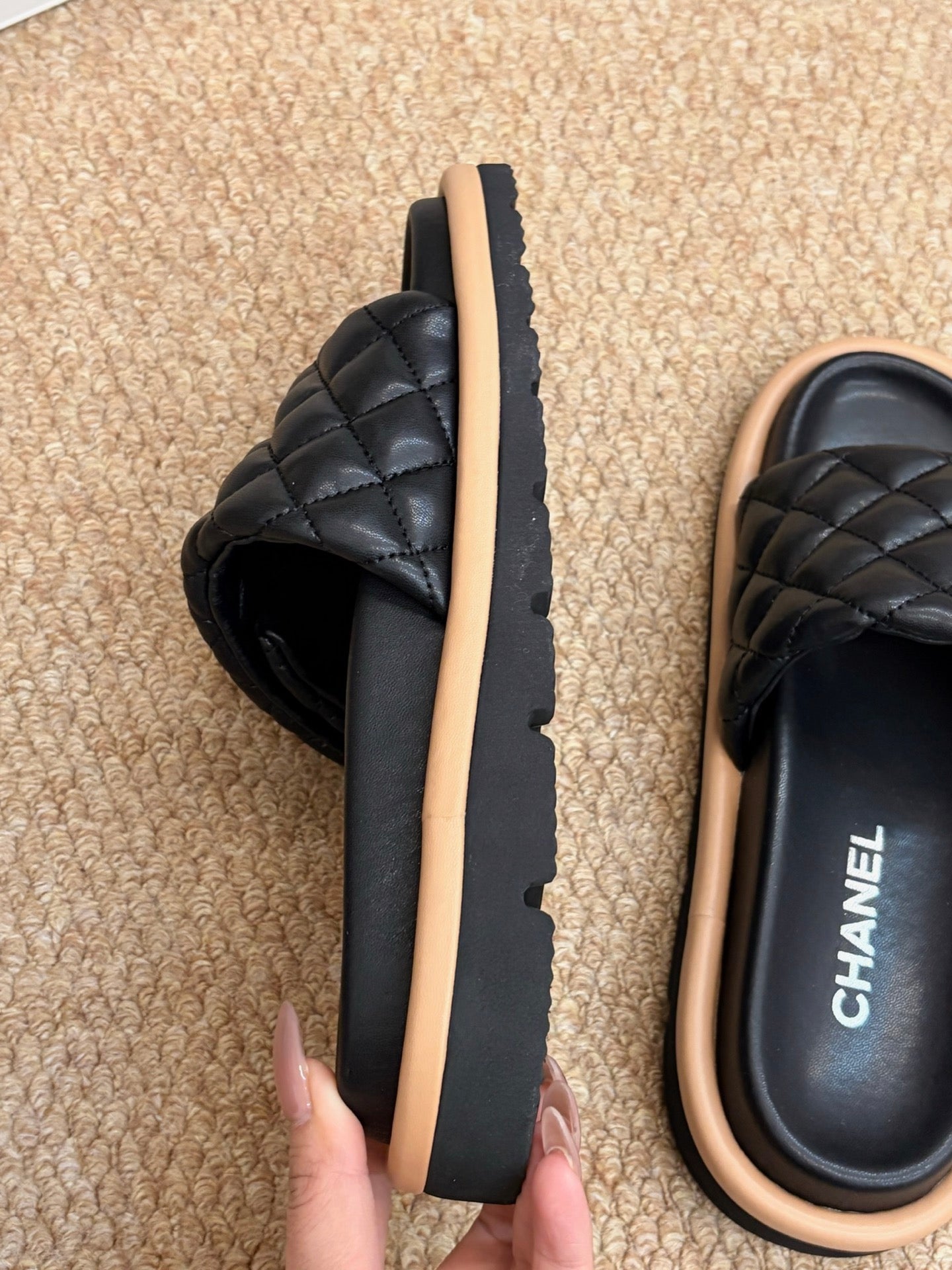 CHANEL 26S SLIDE SANDALS IN BLACK QUILTED CALFSKIN SILVER HARDWARE