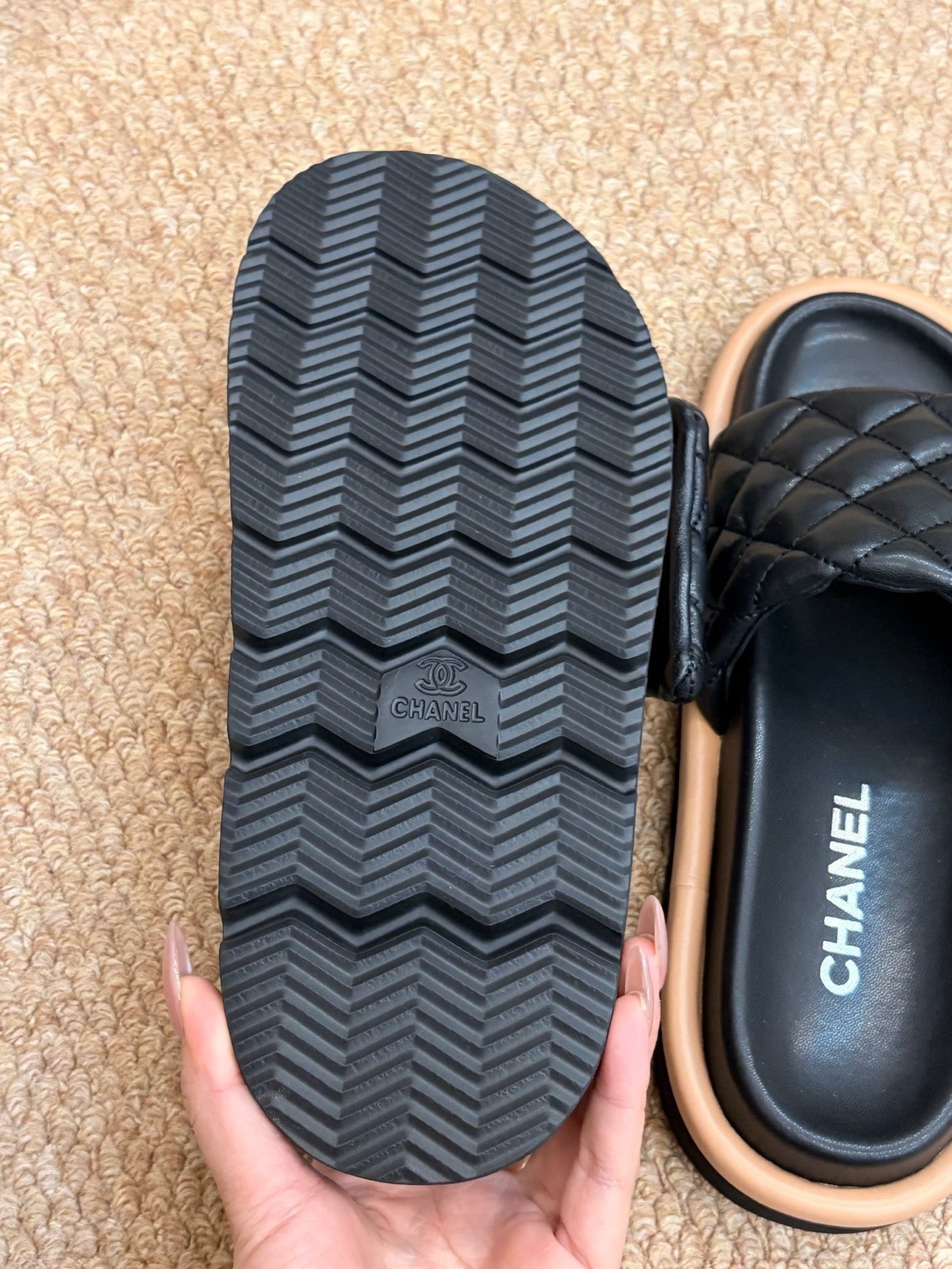 CHANEL 26S SLIDE SANDALS IN BLACK QUILTED CALFSKIN SILVER HARDWARE