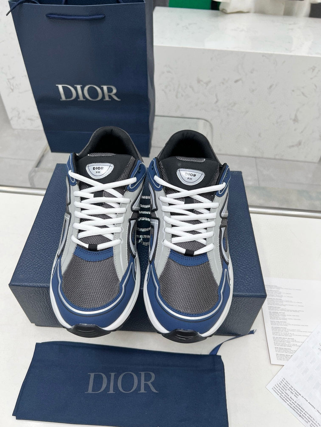 CD B30 SNEAKER ANCHOR AND TRUE BLUE MESH FABRIC