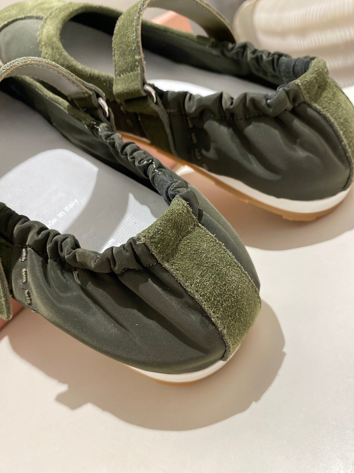 MIUMIU 26S RUCHES NAPPA BALLERINAS IN ARMY GREEN SUEDE AND FABRIC