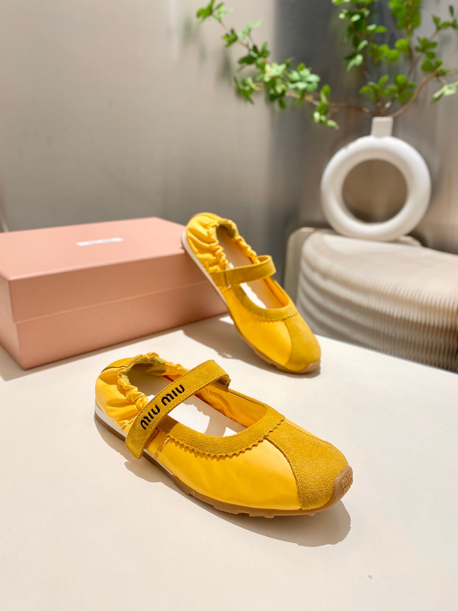 MIUMIU 26S RUCHES NAPPA BALLERINAS IN YELLOW SUEDE AND FABRIC