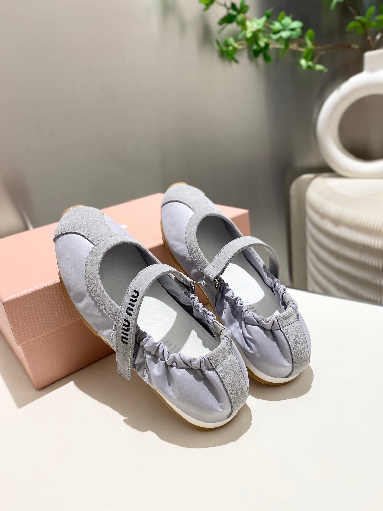 MIUMIU 26S BALLERINAS IN LILAC GREY FABRIC AND SUEDE