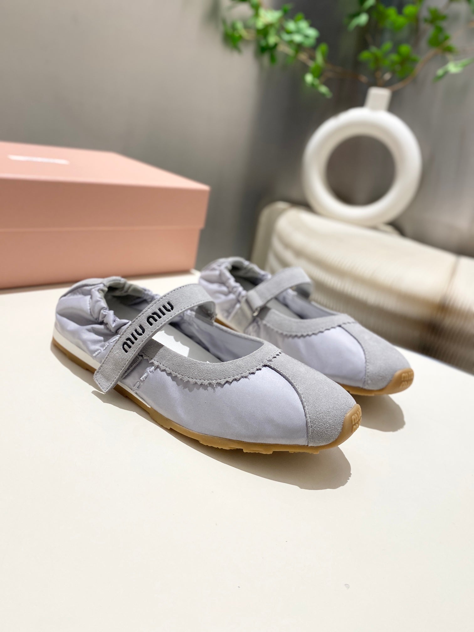 MIUMIU 26S BALLERINAS IN LILAC GREY FABRIC AND SUEDE