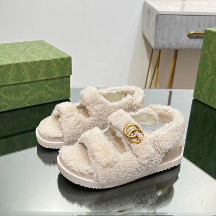 DAD SANDALS IN WHITE FLEECE WITH GOLD HARDWARE