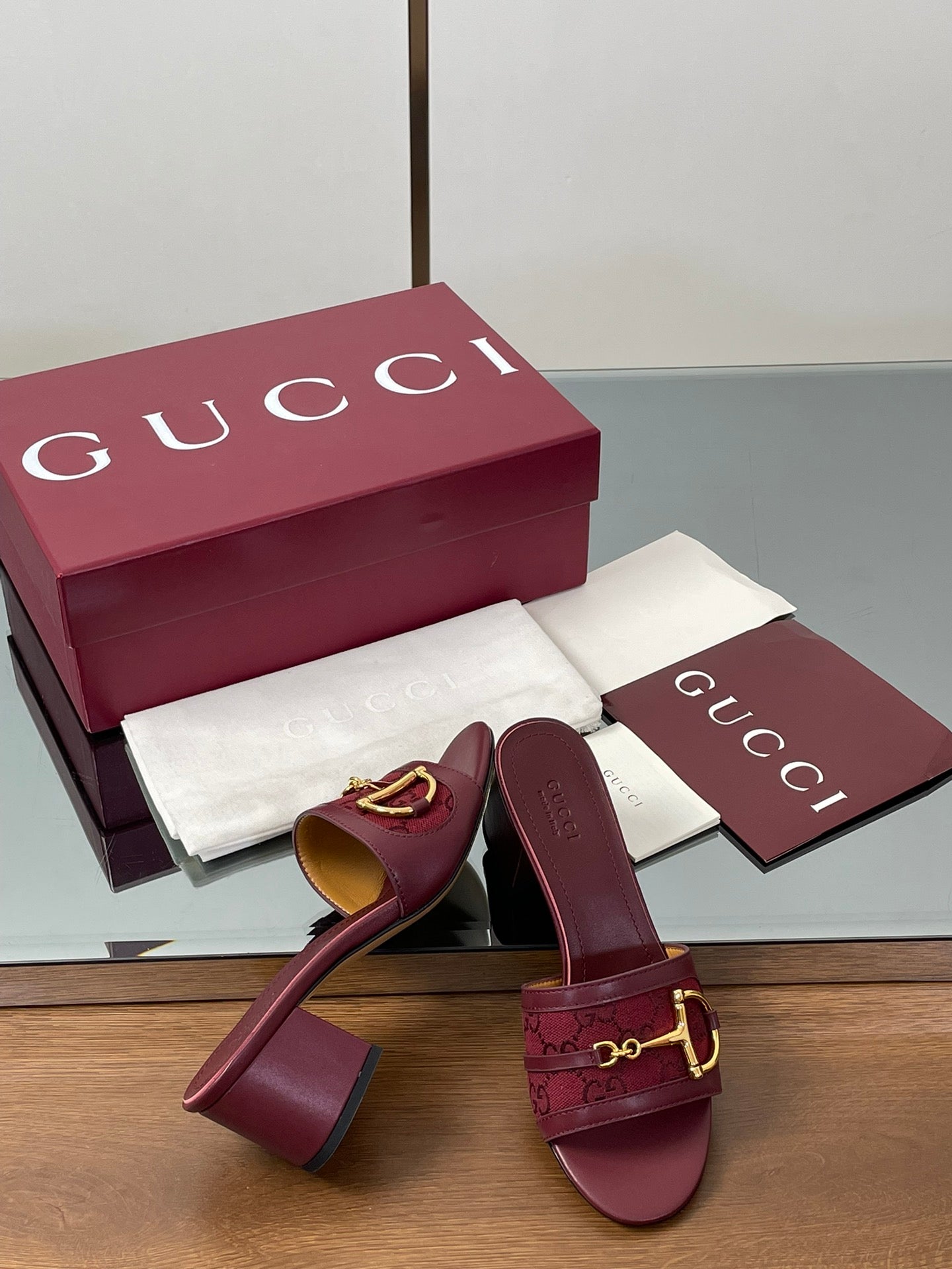 HIGH HEEL MULE 5.5 CM IN DARK RED CALFSKIN MIX FABRIC AND GOLD HARDWARE