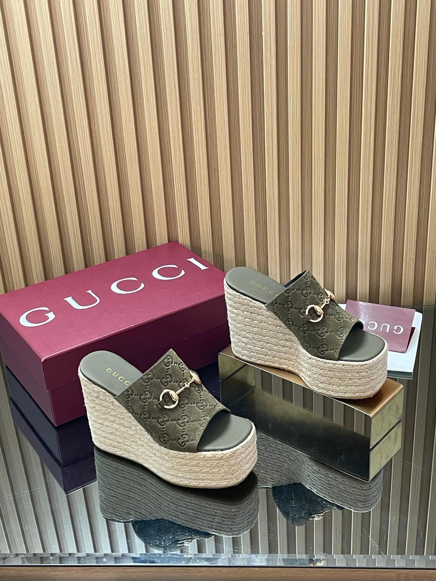 GUCCI 26S WEDGE SANDALS 110 MM IN OLIVE GREEN SUEDE GG MONOGRAM