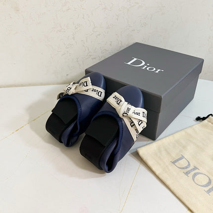 DIOR 26S BOW BALLET FLATS IN NAVY BLUE CALFSKIN
