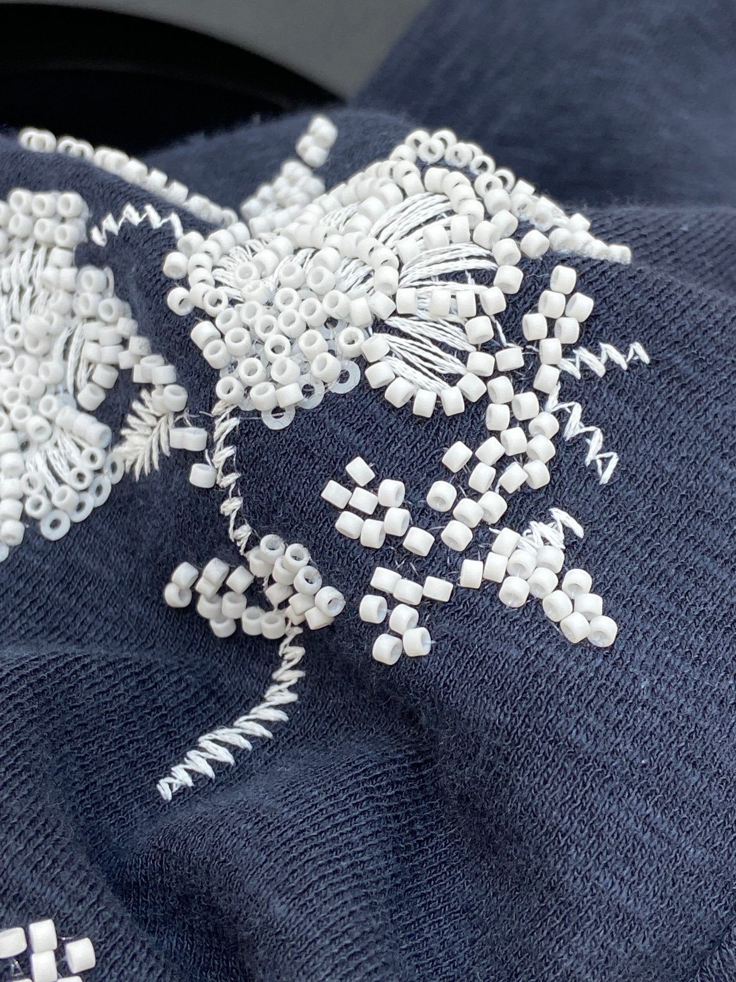 FLORAL EMBROIDERED T SHIRT 25S IN COTTON 266303