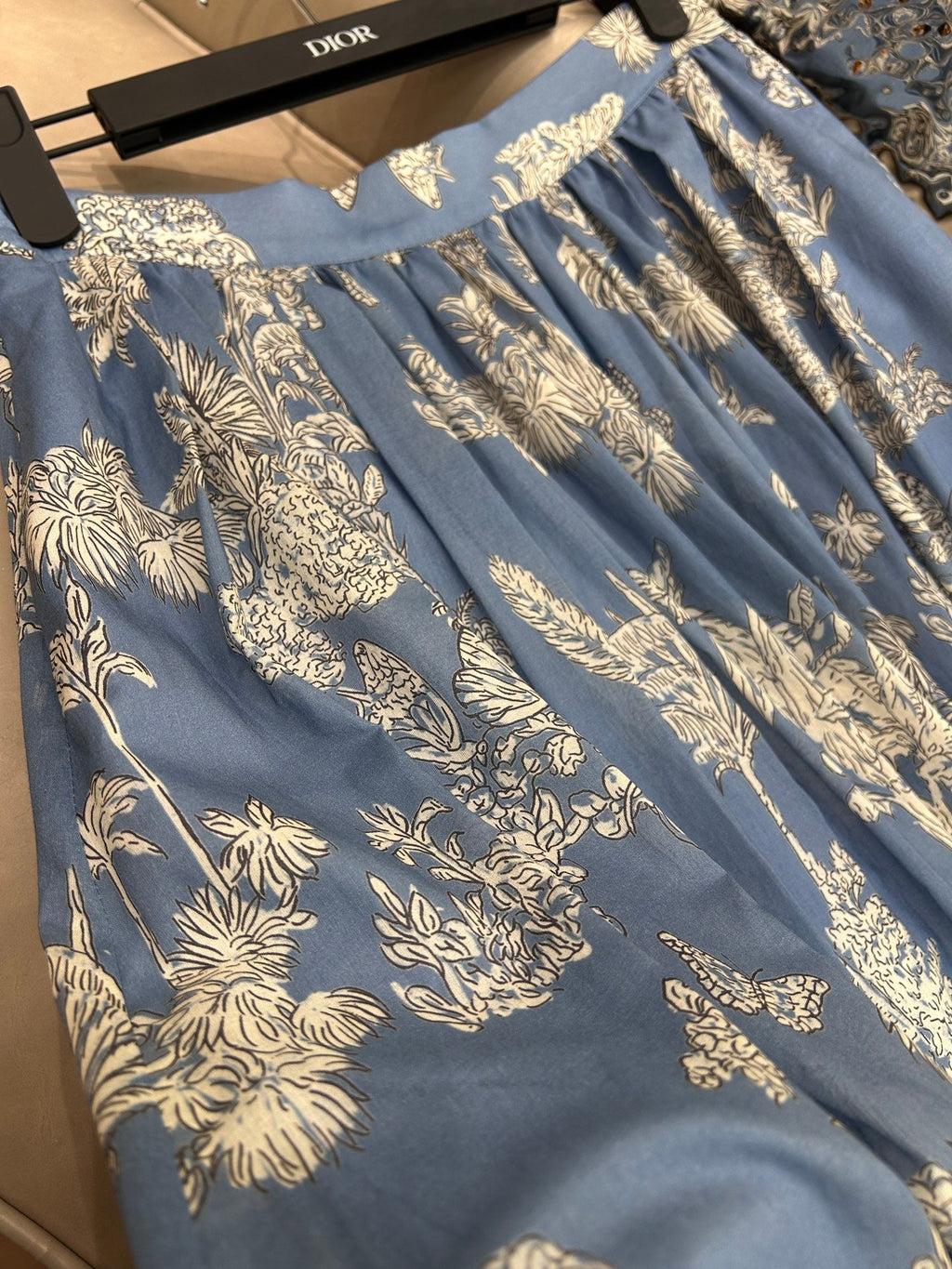 LONG SKIRT WITH COCONUT FOREST PRINT 25S IN COTTON 266160