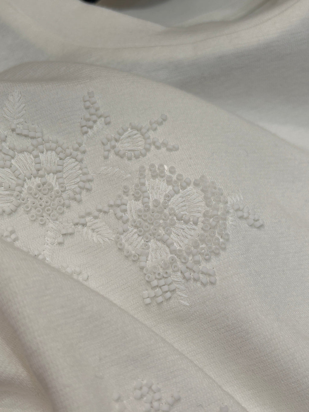 FLORAL EMBROIDERED T SHIRT 25S IN COTTON 266309