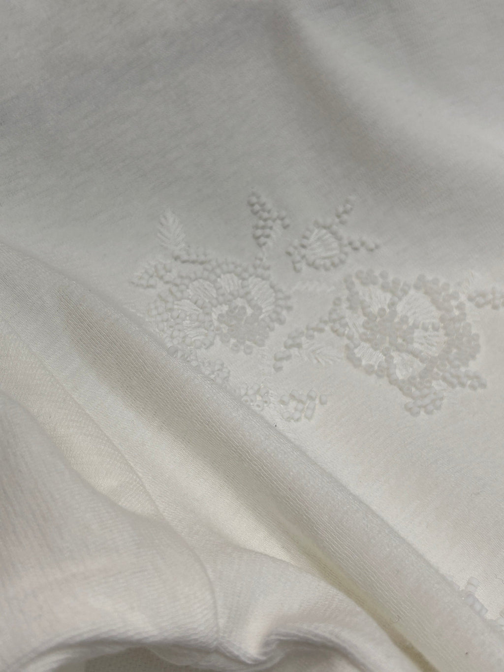 FLORAL EMBROIDERED T SHIRT 25S IN COTTON 266309