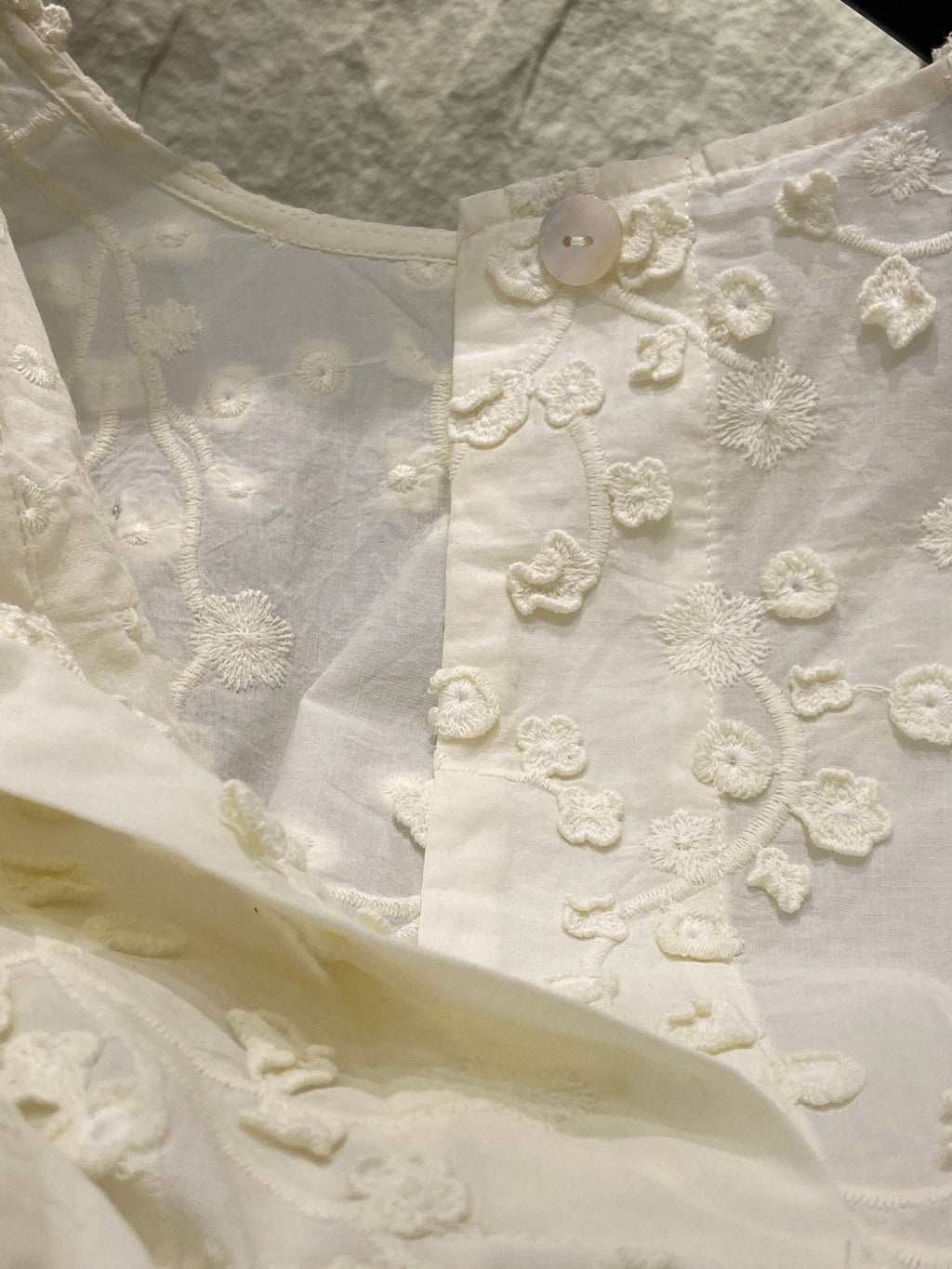 ROUND NECK EMBROIDERED SHIRT 25S IN COTTON 266154