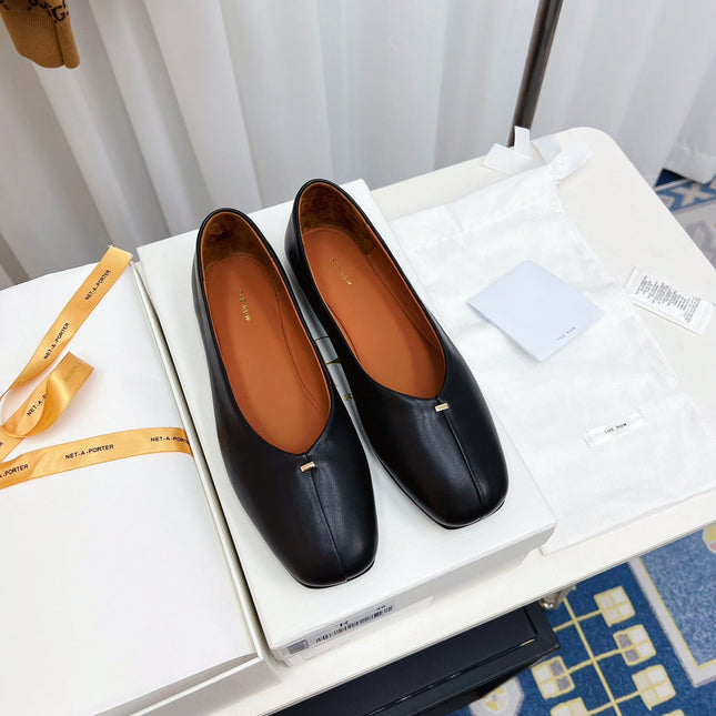THE ROW 26S SQUARE TOE BALLET FLATS IN BLACK CALFSKIN