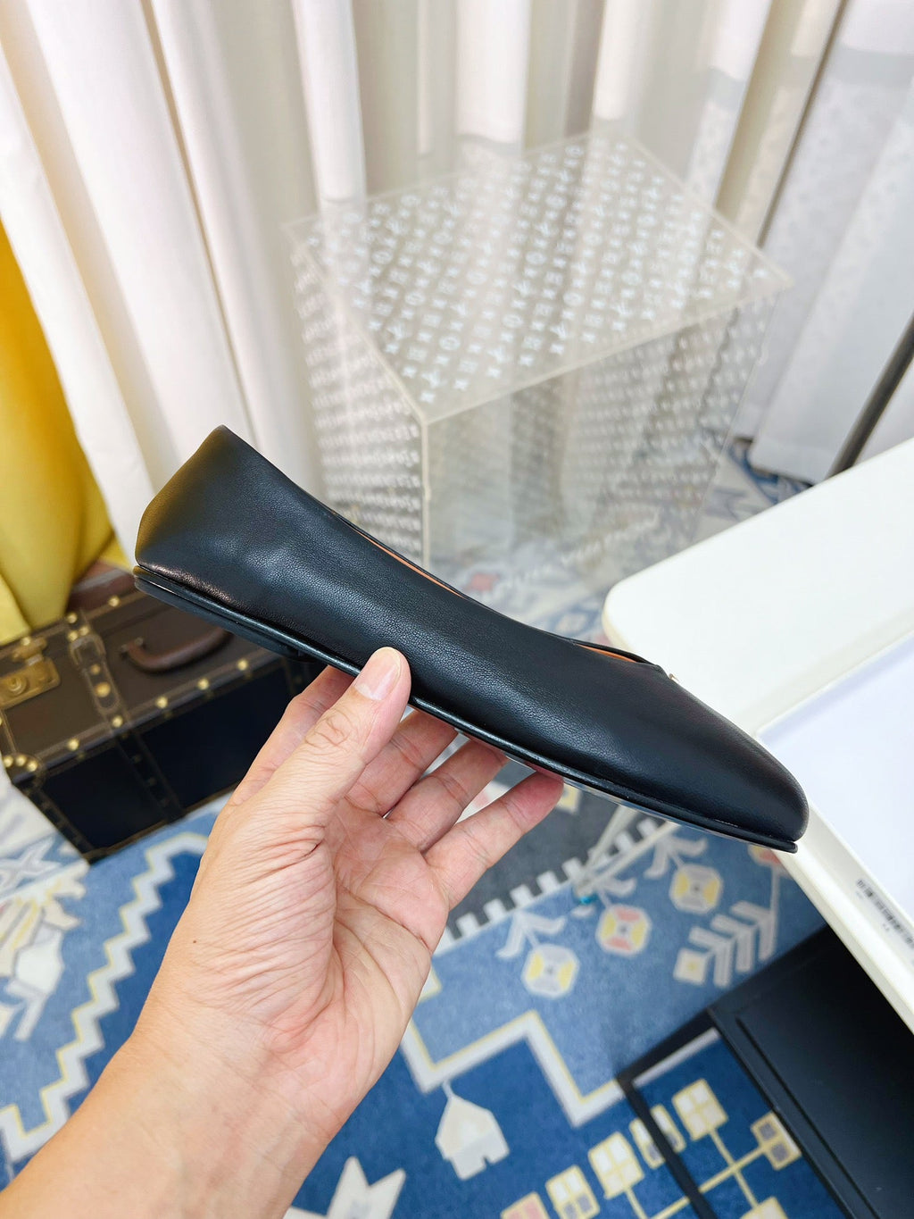 THE ROW 26S SQUARE TOE BALLET FLATS IN BLACK CALFSKIN