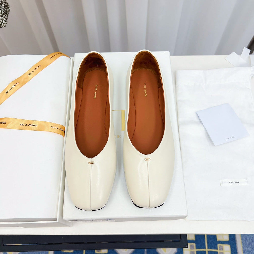 THE ROW 26S SQUARE TOE BALLET FLATS IN IVORY WHITE CALFSKIN