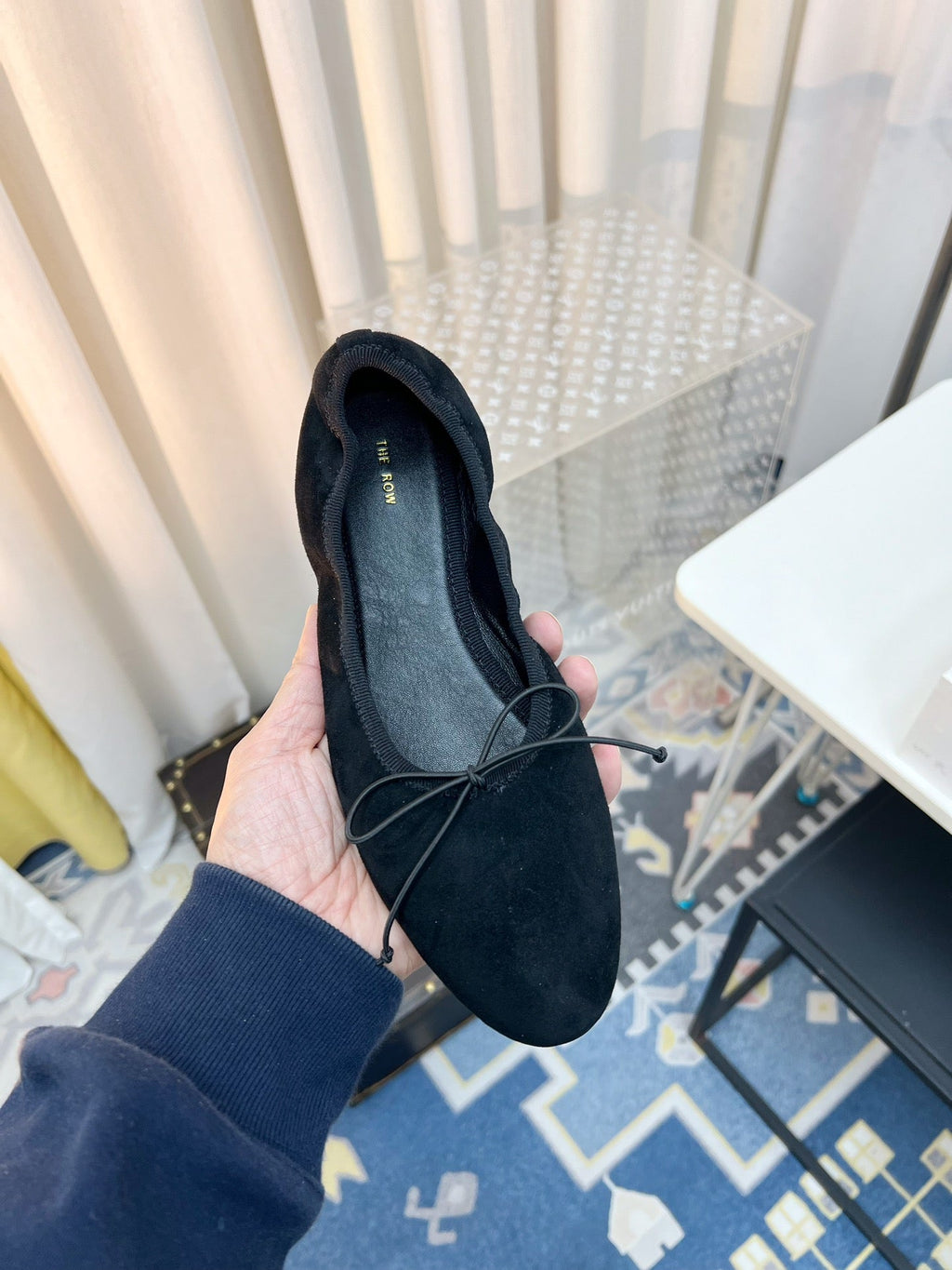 THE ROW 26S BALLET FLATS IN BLACK SUEDE ELASTIC TRIM WITH BOW
