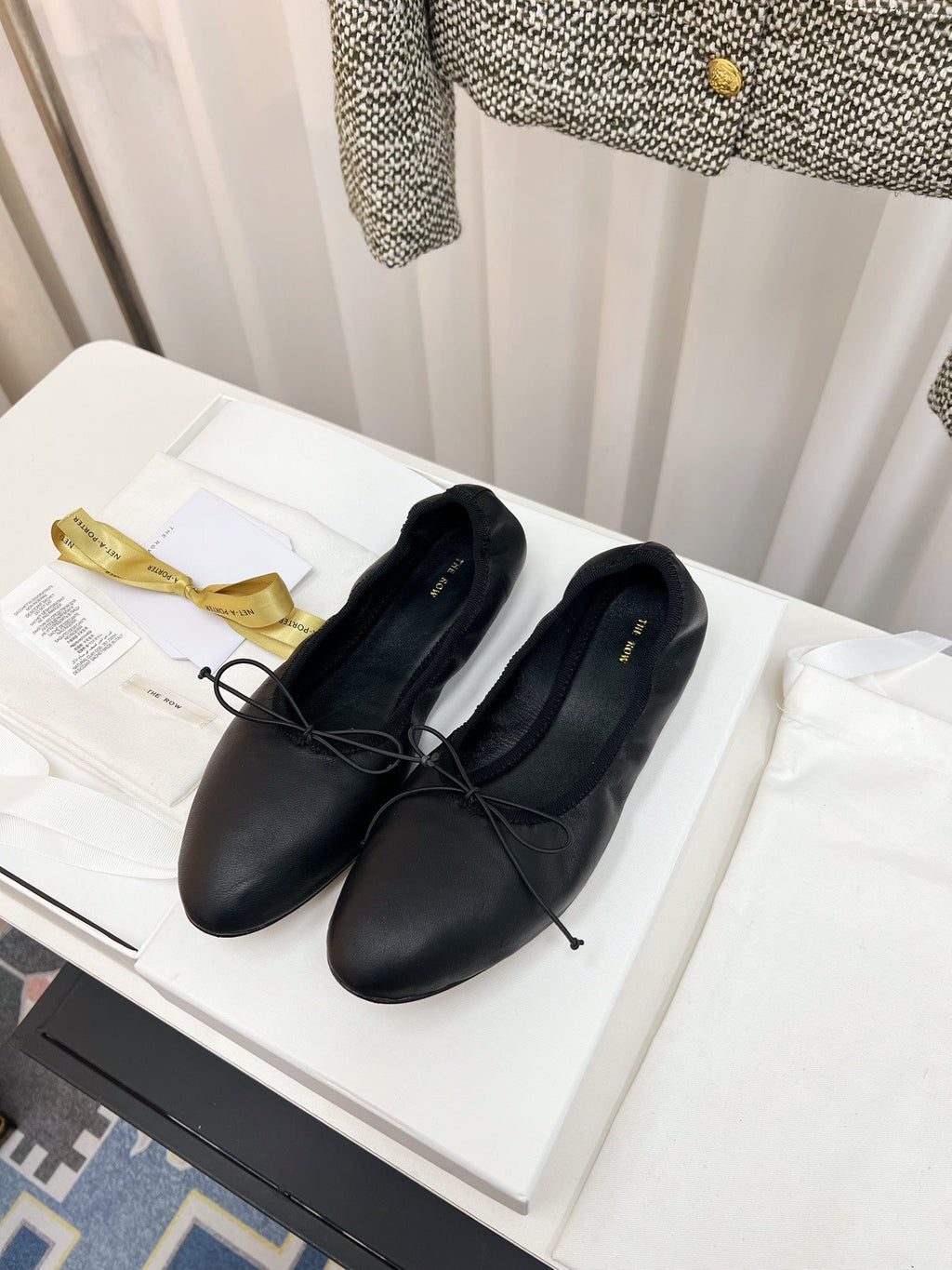 THE ROW 26S BALLET FLATS IN BLACK CALFSKIN ELASTIC TRIM WITH BOW