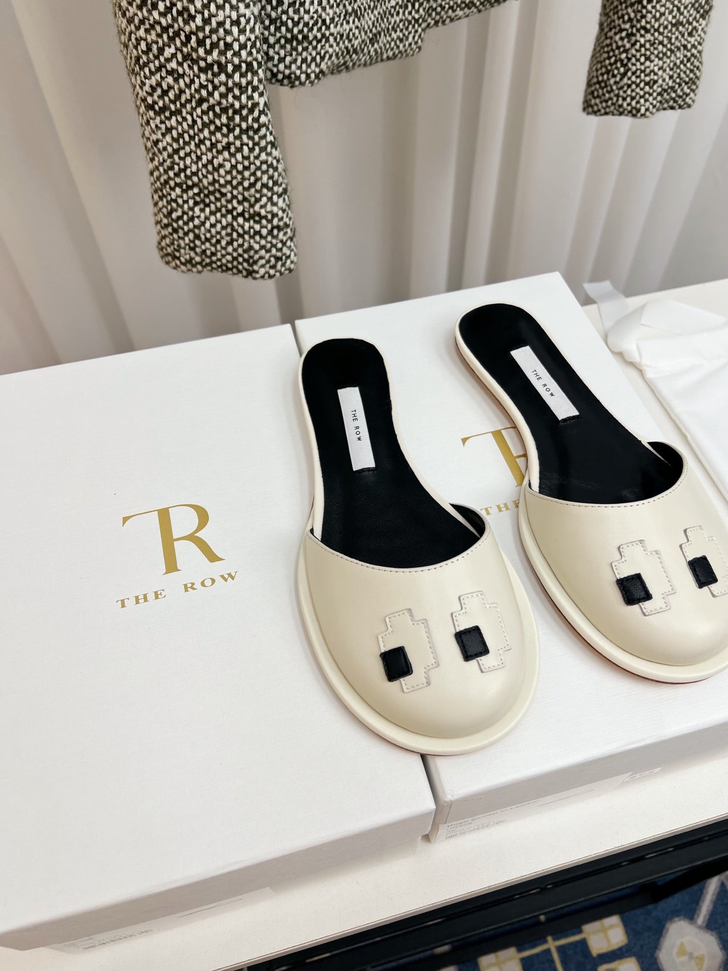 THE ROW 26S PIXEL APPLIQUE MULES IN IVORY WHITE CALFSKIN
