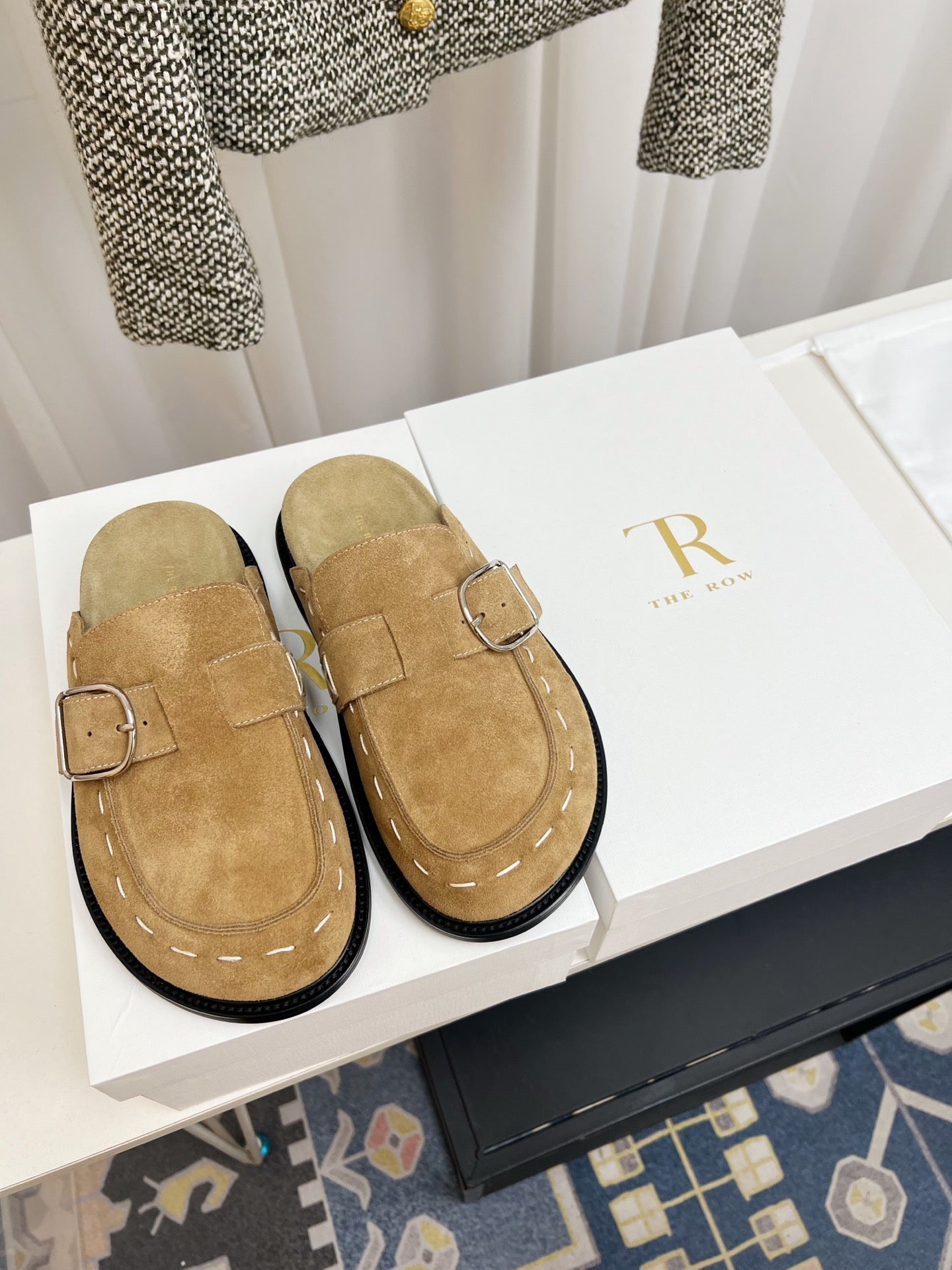 THE ROW 26S BUCKLED MULE CLOGS IN LIGHT BROWN SUEDE