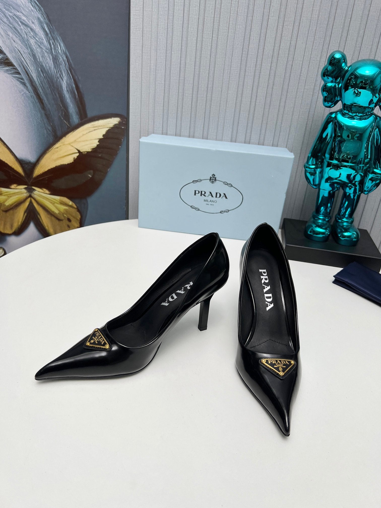 PRADA 26S POINTED TOE PUMPS STILETTO HEEL 80MM IN BLACK SHINE CALFSKIN