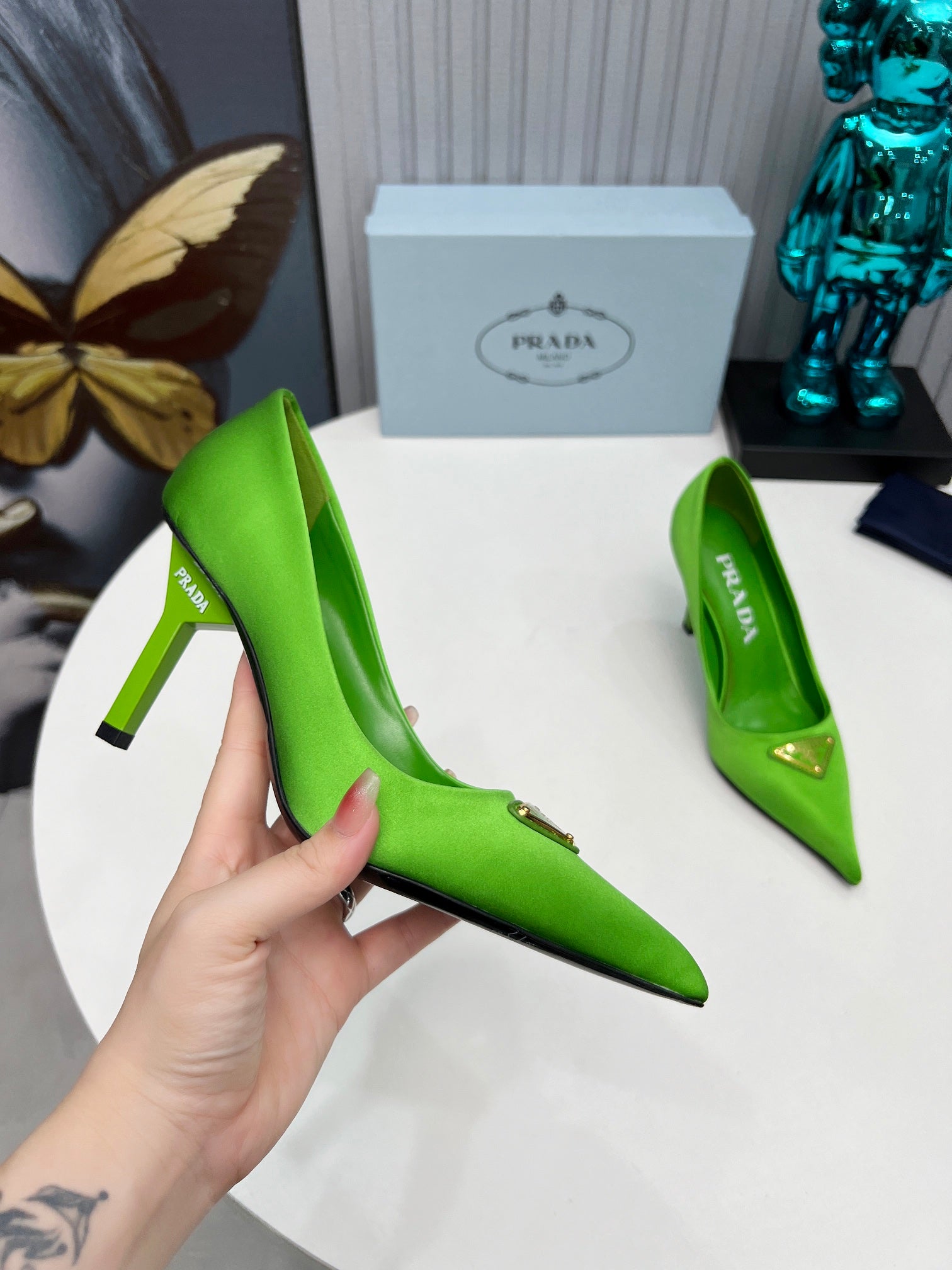 PRADA 26S POINTED TOE PUMPS STILETTO HEEL 80MM IN LIME GREEN SATIN
