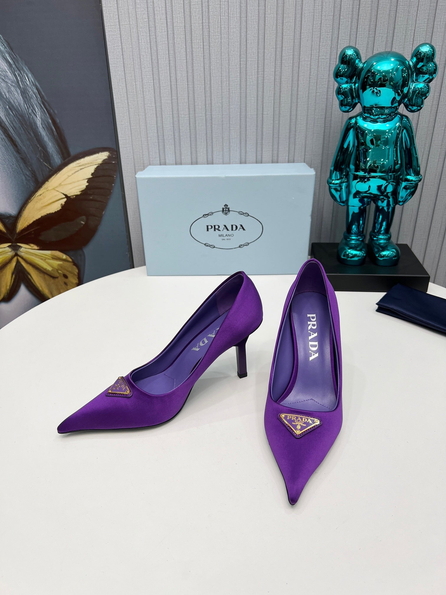 PRADA 26S POINTED TOE PUMPS STILETTO HEEL 80MM IN DEEP PURPLE SATIN