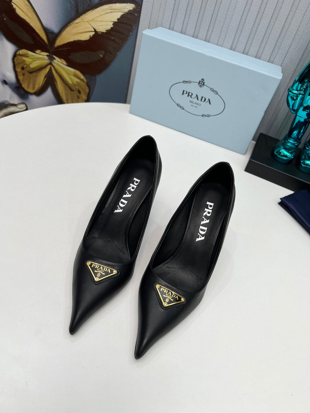 PRADA 26S POINTED TOE PUMPS STILETTO HEEL 80MM IN BLACK CALFSKIN