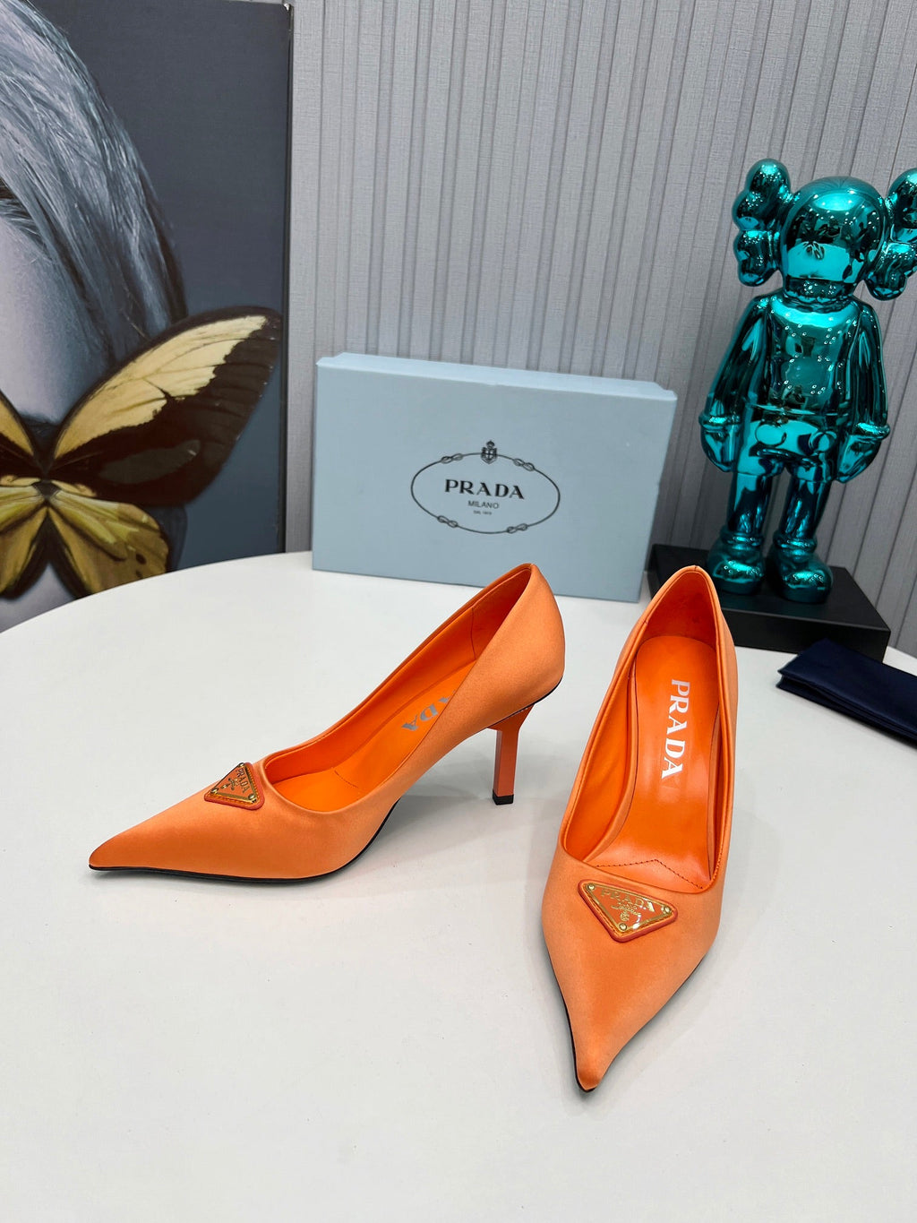 PRADA 26S POINTED TOE PUMPS STILETTO HEEL 80MM IN ORANGE SATIN