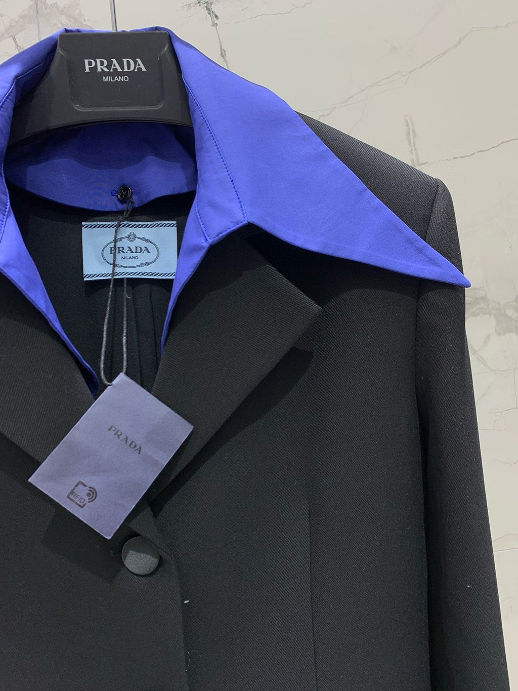 PRADA SHIRT-COLLAR BLAZER STYLE 23