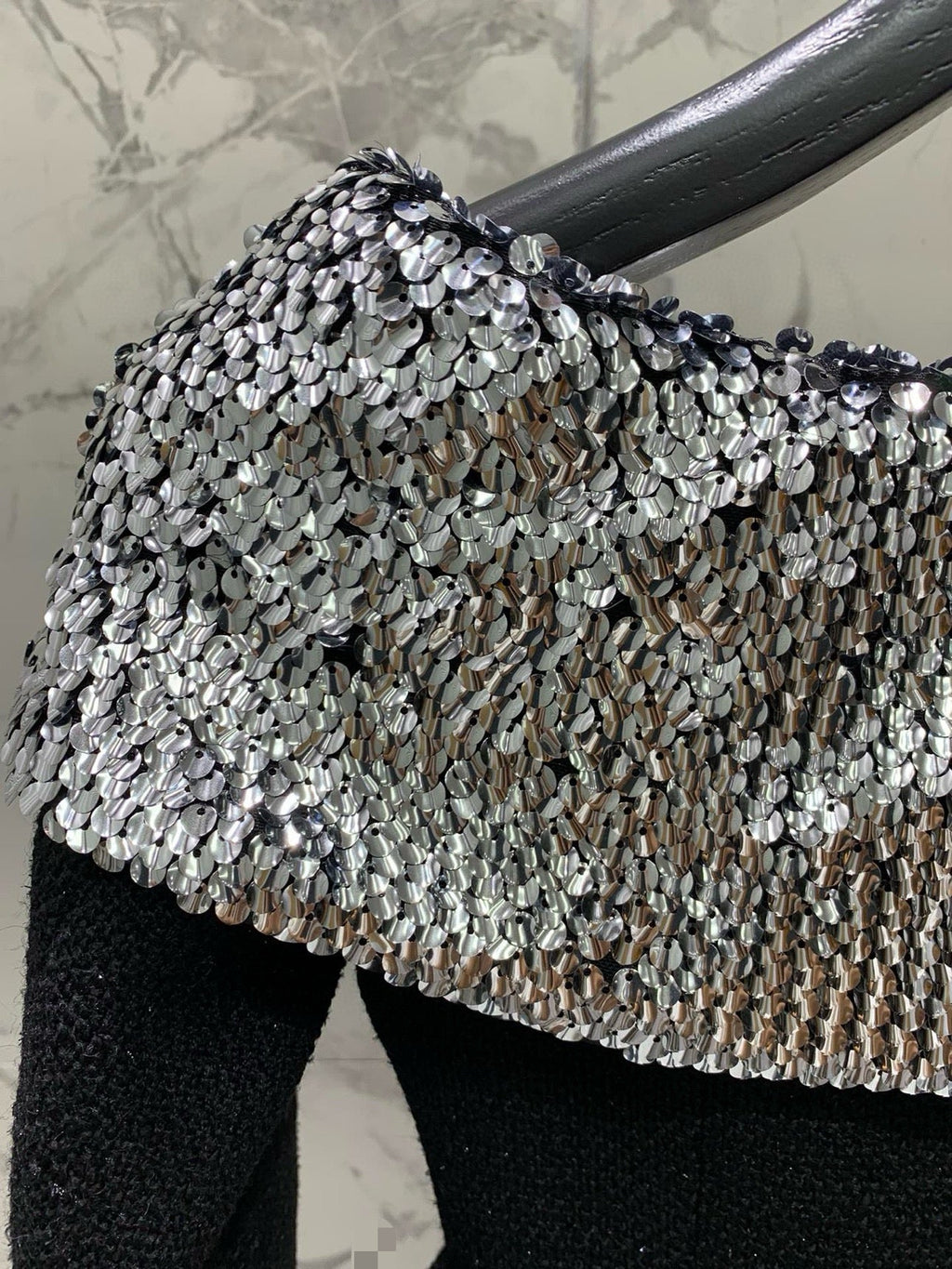 YSL 25S OFF-SHOULDER SEQUIN JACKET STYLE 185
