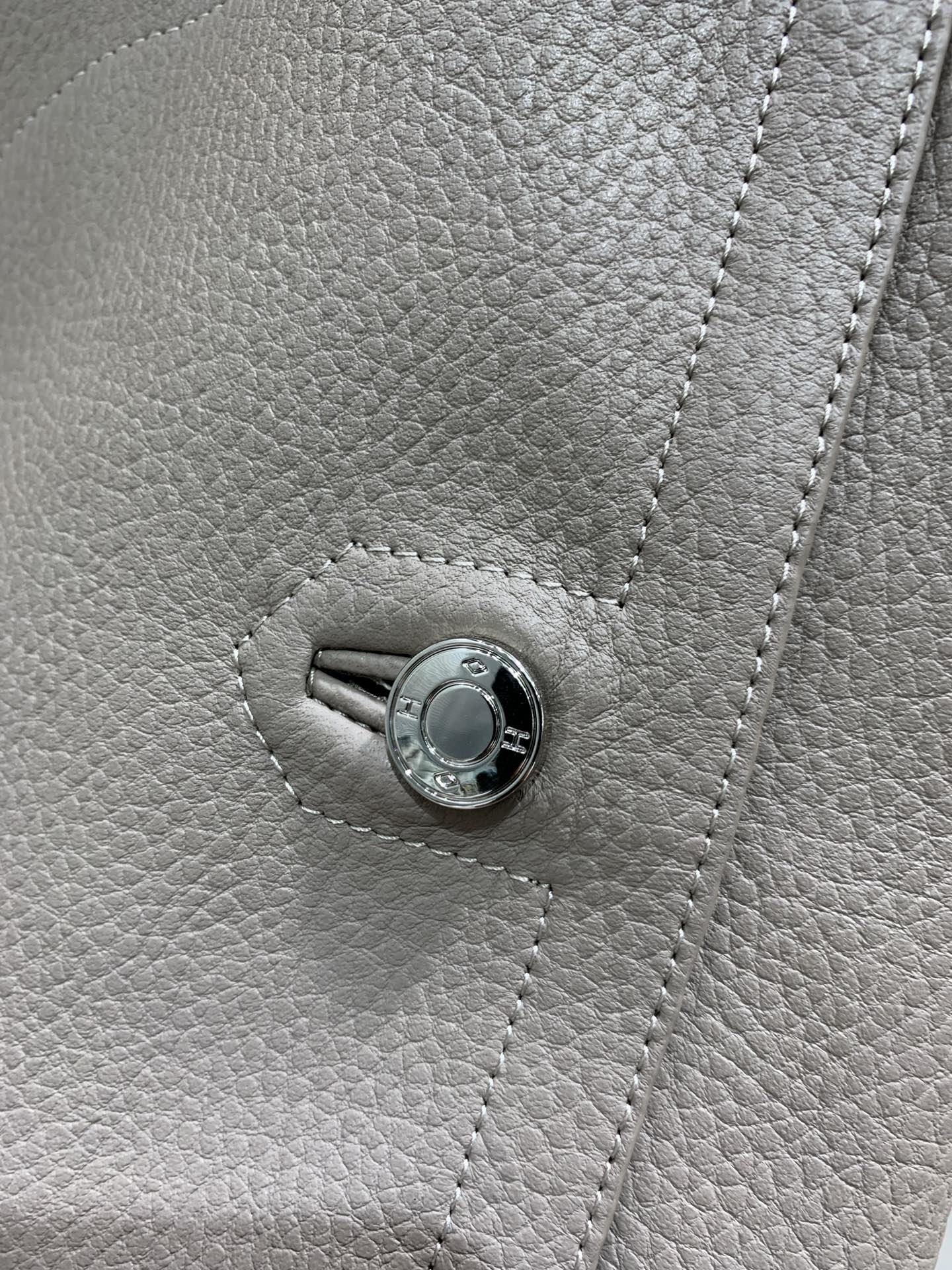 HERMES 25S LEATHER JACKET WITH LEATHER SHORTS 528568