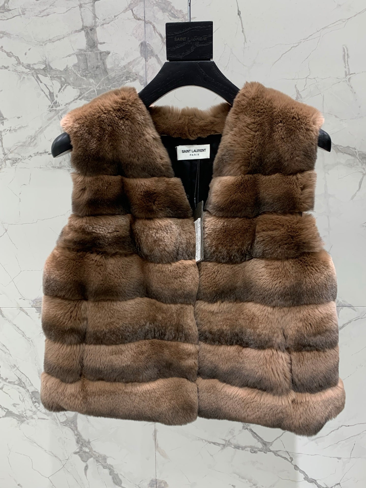 YSL 25S FUR VEST STYLE 224