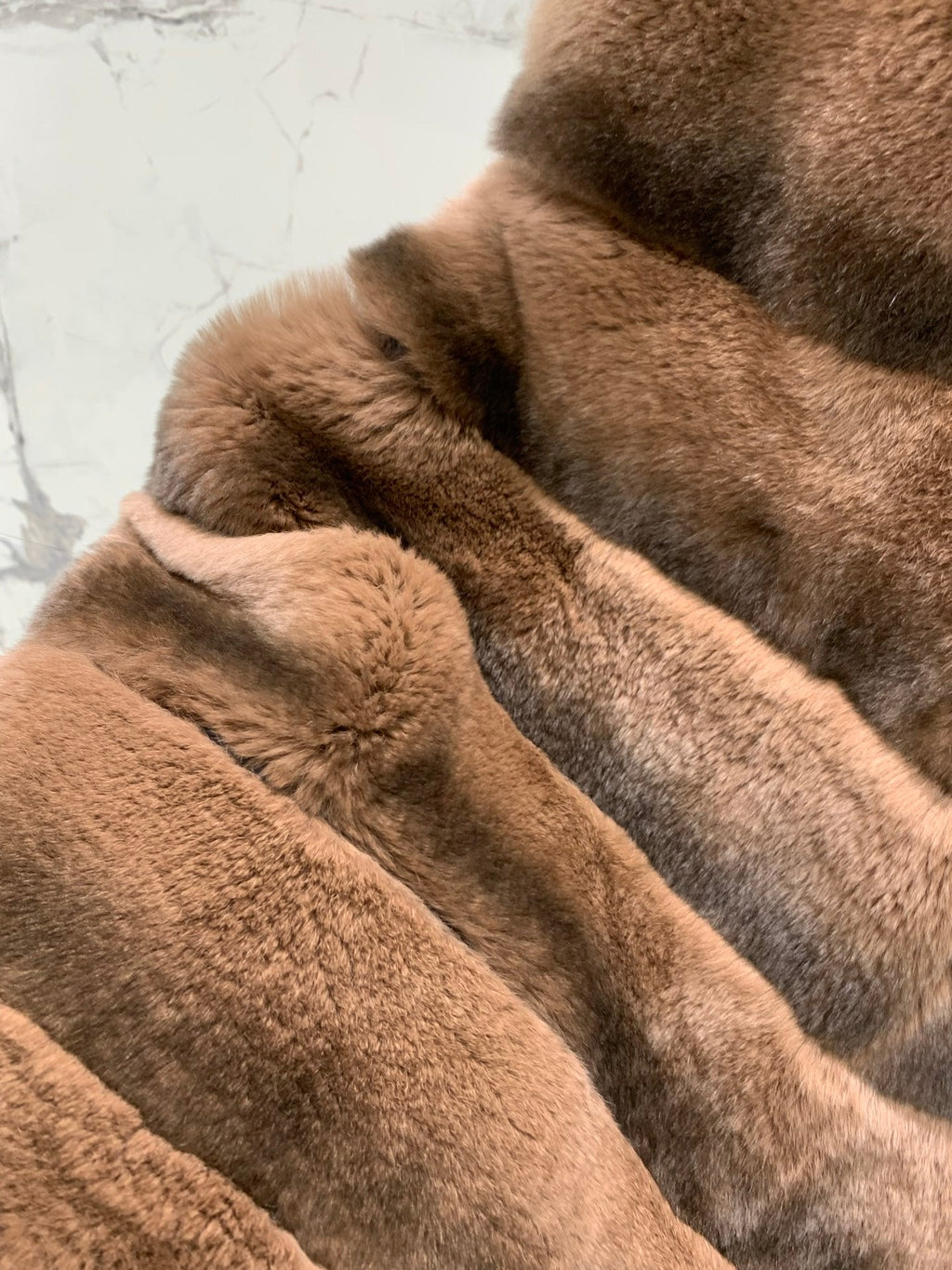 YSL 25S FUR VEST STYLE 224