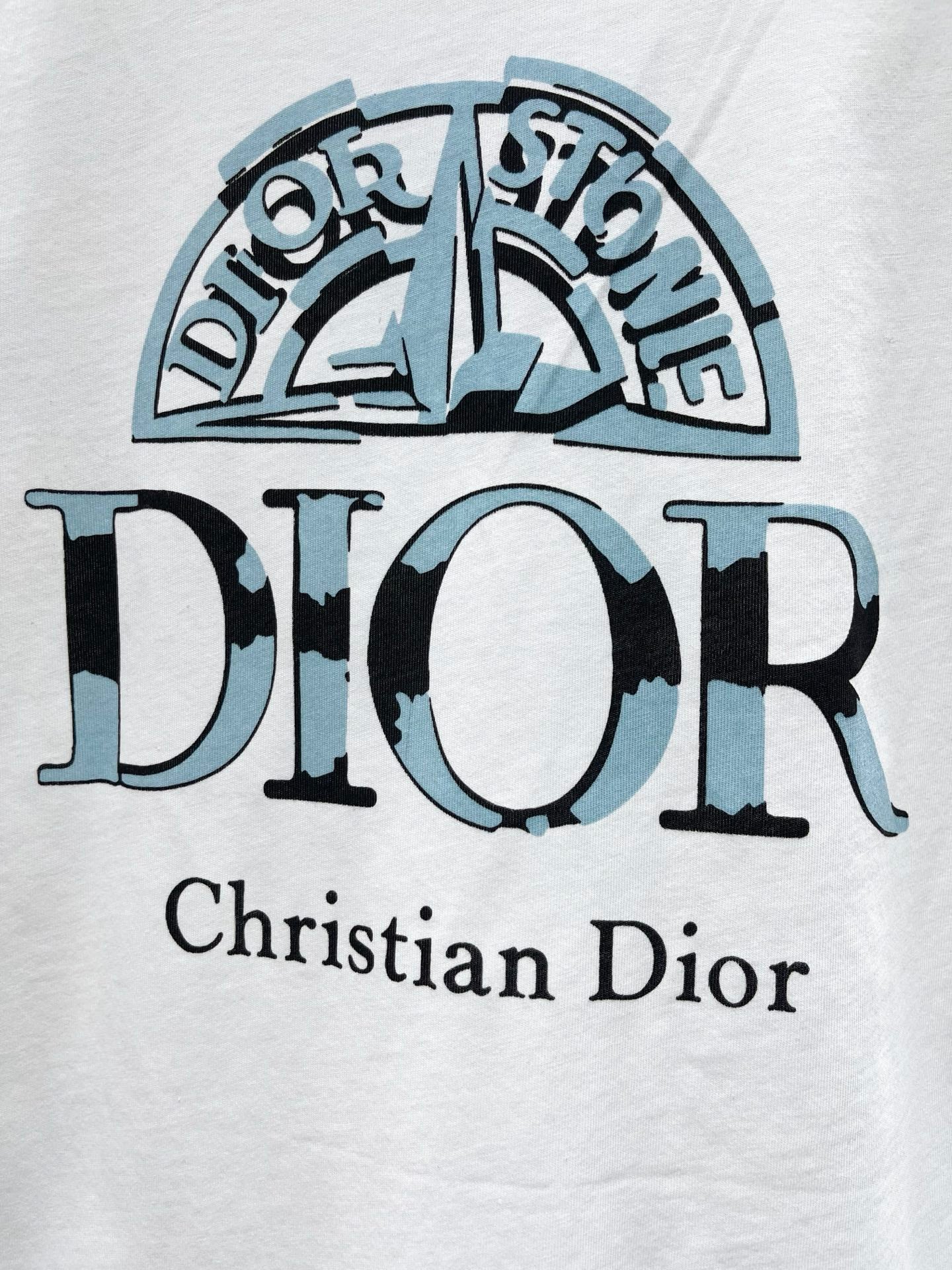 DIOR 26S SHORT-SLEEVE T-SHIRT 1010