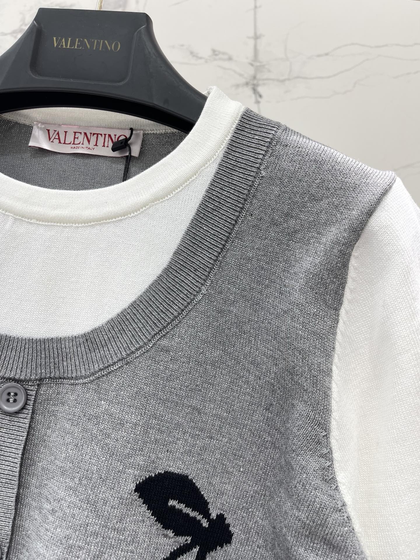 VALENTINO 26S SHORT SLEEVE T-SHIRT 203