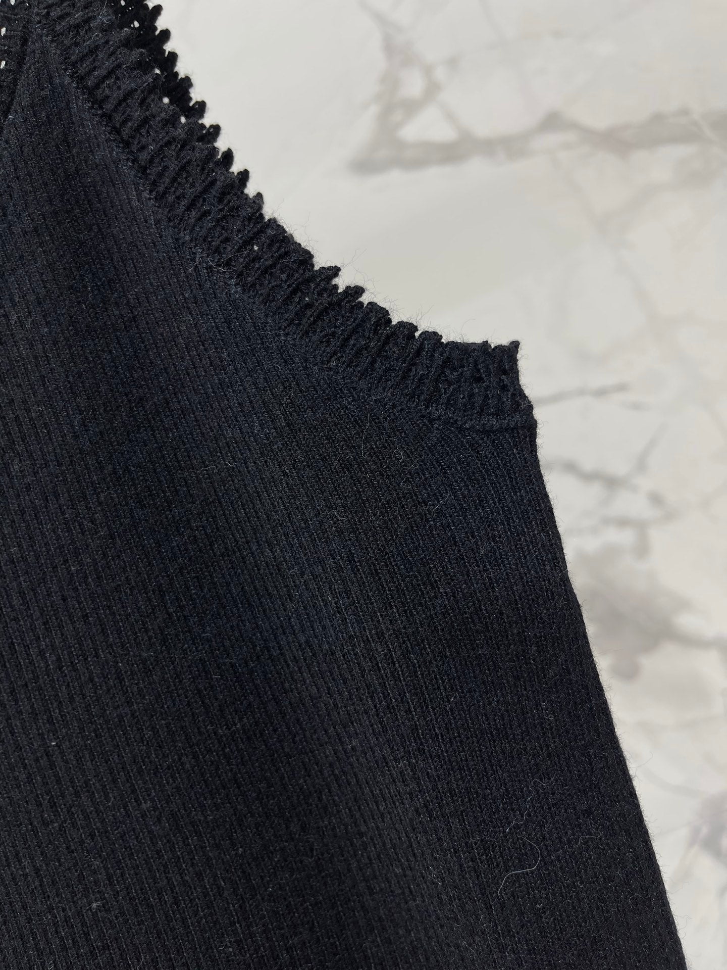 CELINE 26S KNIT CAMISOLE STYLE 260