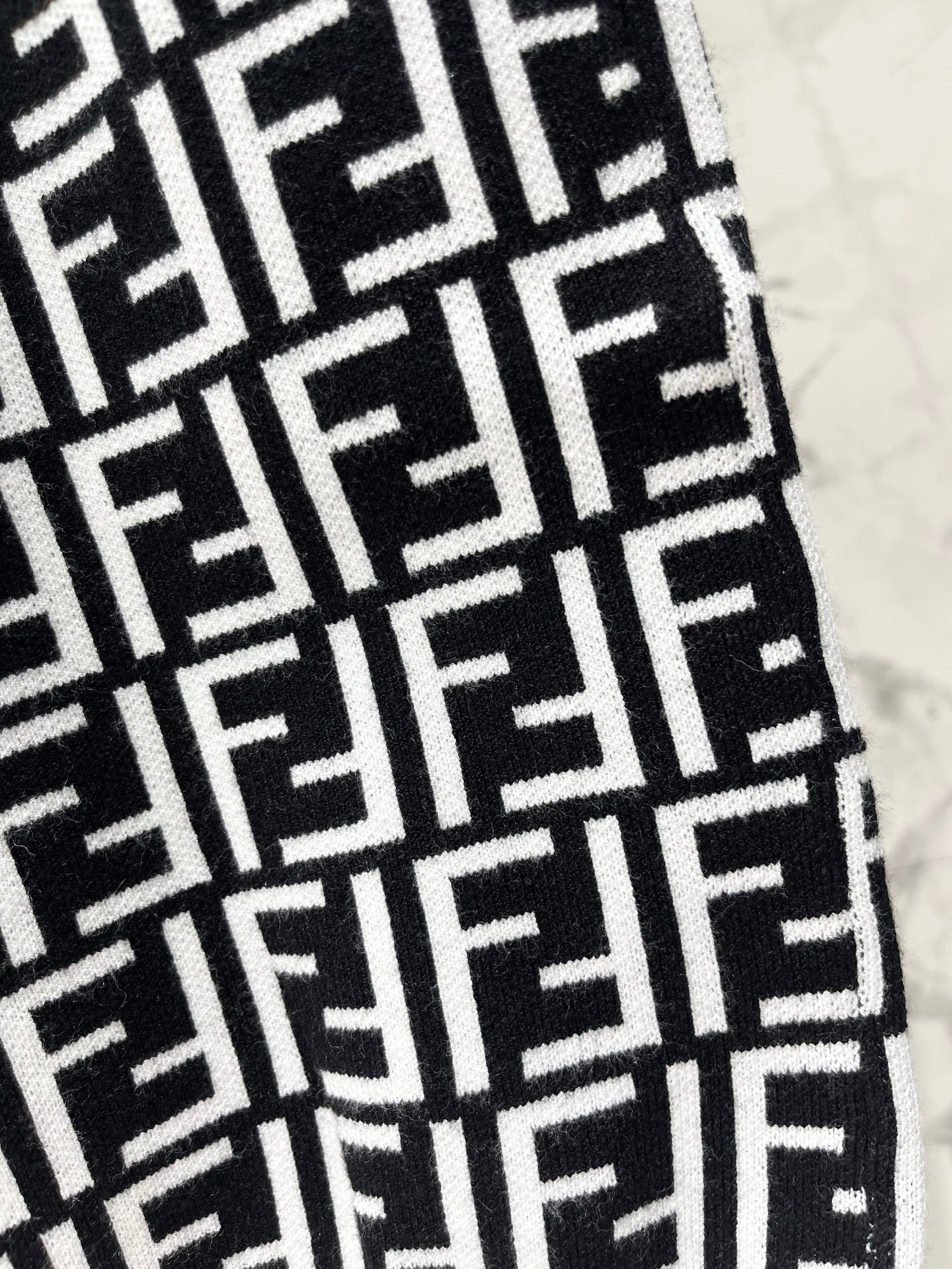 FENDI 26S KNIT TANK TOP 047
