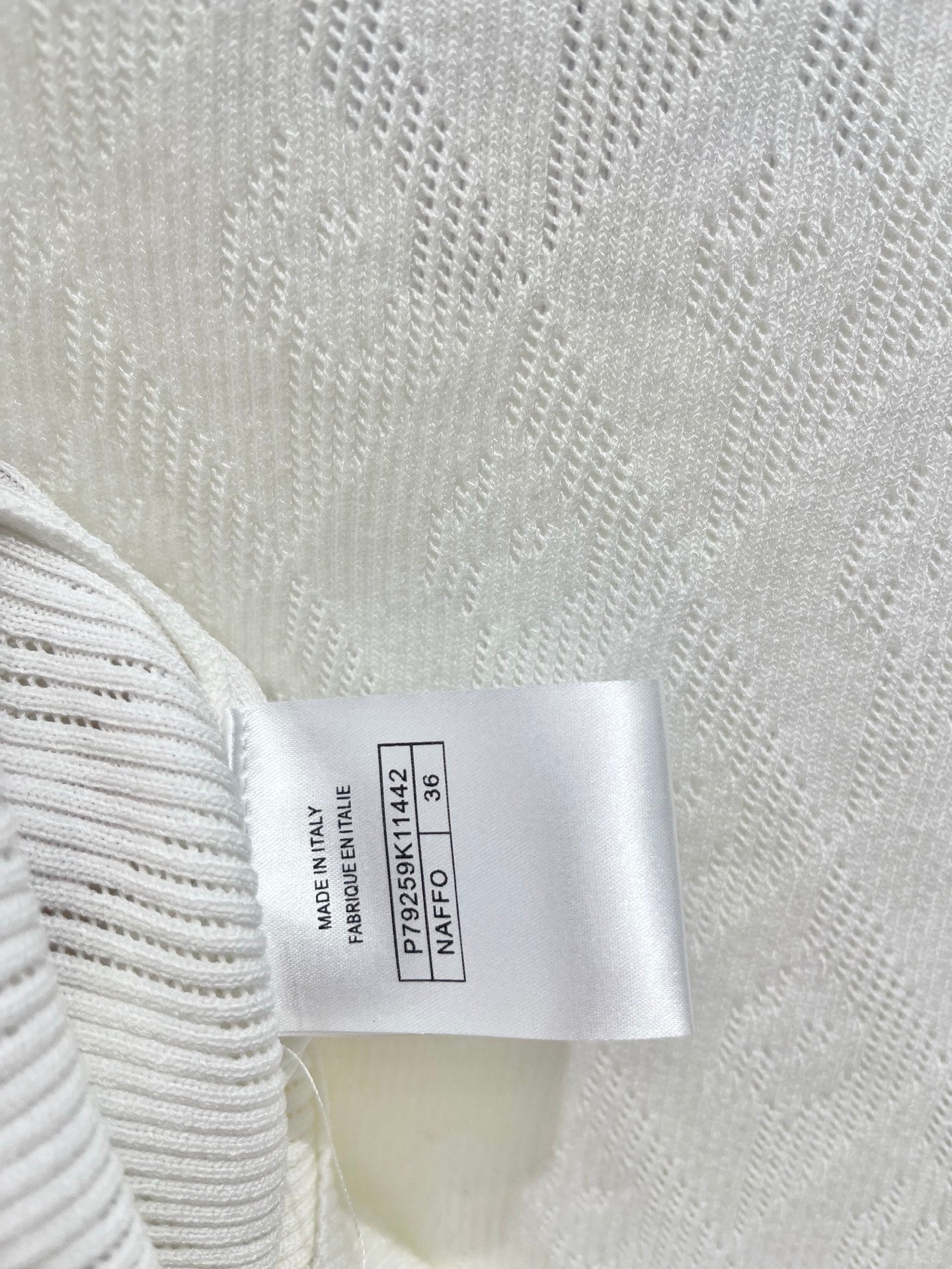 CHANEL 26S SHORT-SLEEVE KNIT POLO STYLE 1177