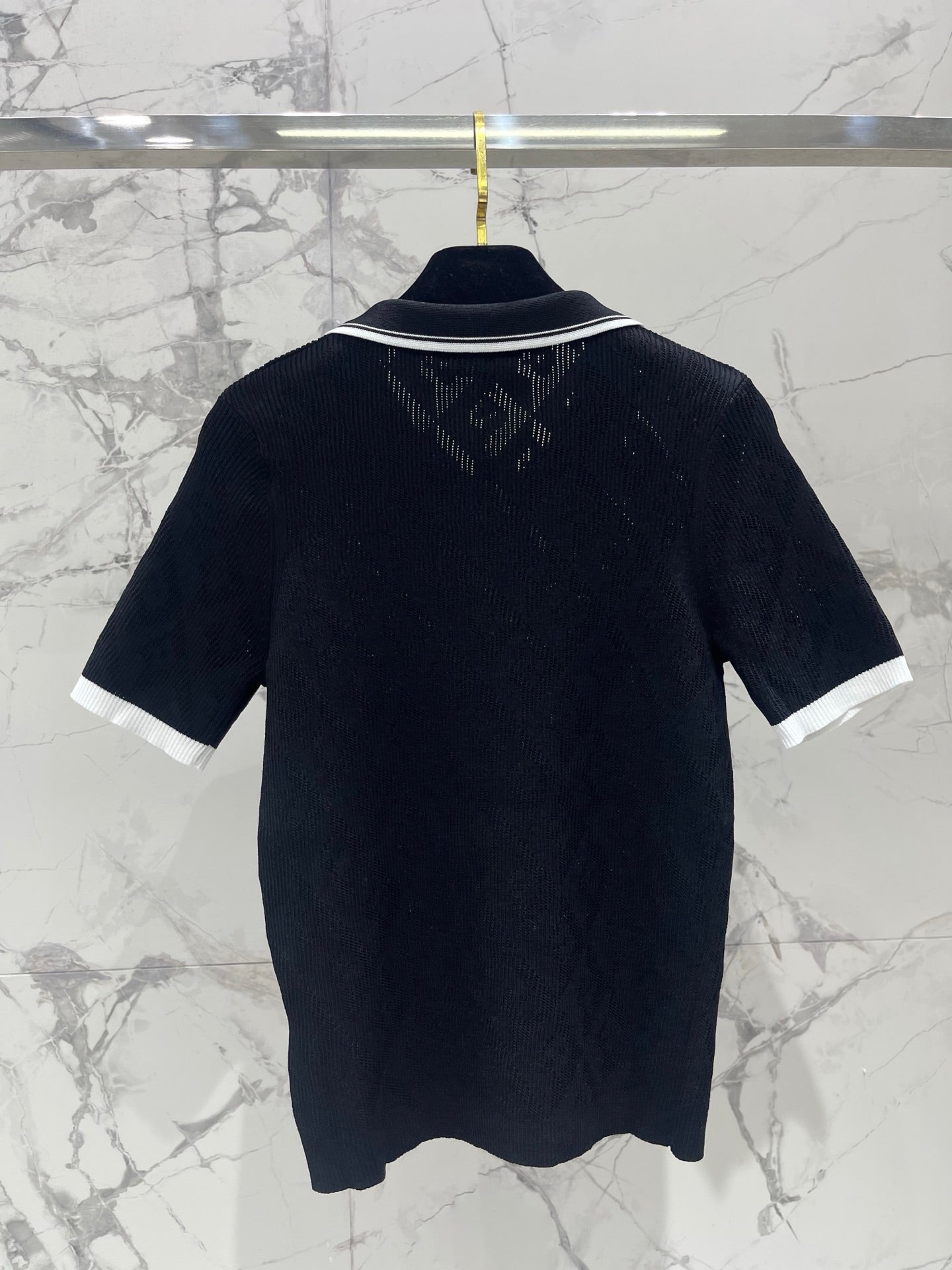 CHANEL 26S SHORT-SLEEVE KNIT POLO STYLE 1176