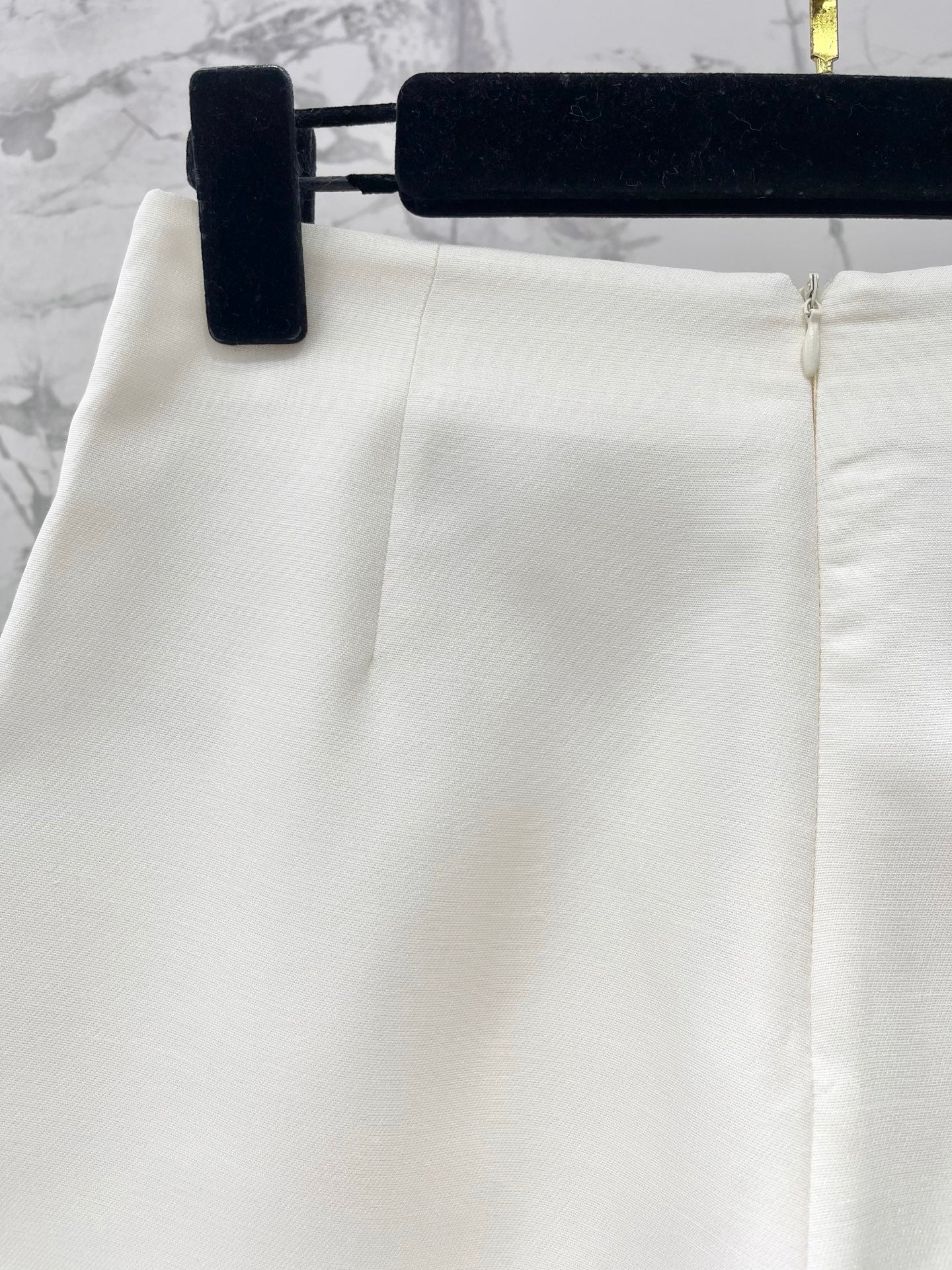 CHANEL 26S HIGH-WAIST SHORTS STYLE 1123