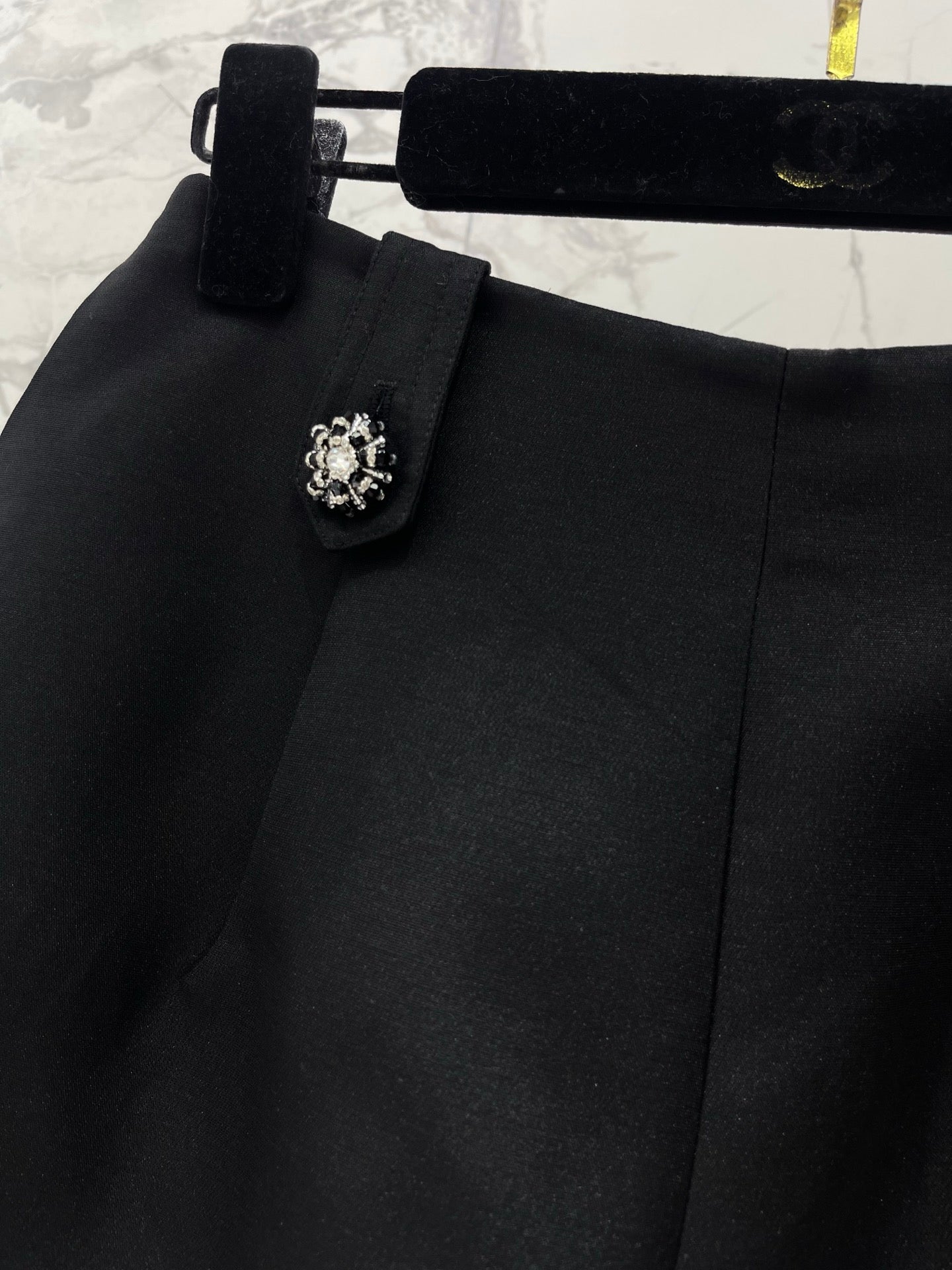 CHANEL 26S HIGH-WAIST SHORTS STYLE 1124