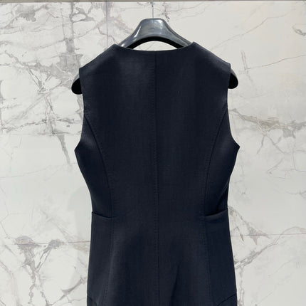 MAXMARA 26S SLEEVELESS V-NECK VEST 253