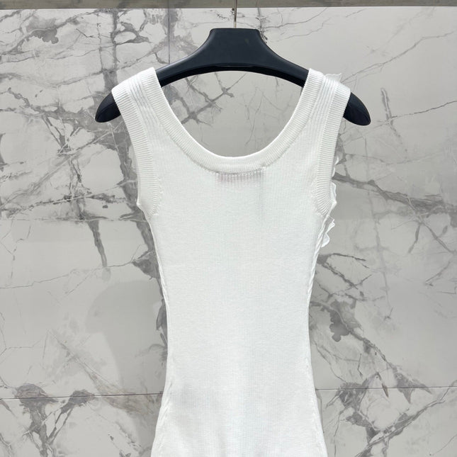 VALENTINO 26S SLEEVELESS KNIT TOP 425