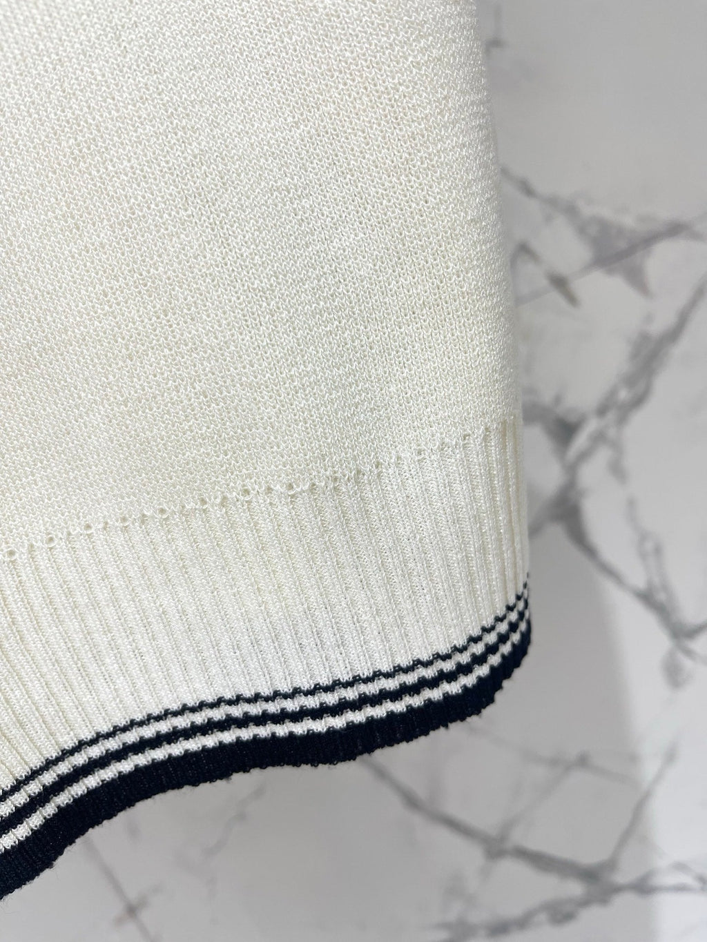 CHANEL 26S SLEEVELESS KNIT TOP 1417