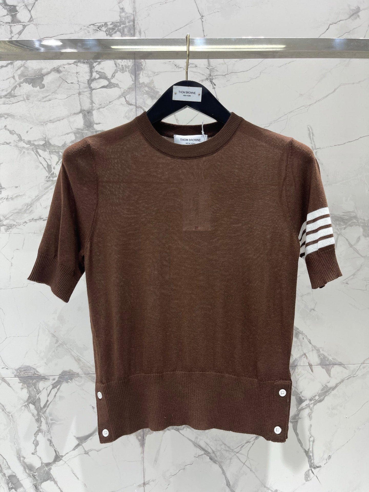 THOM 26S SHORT-SLEEVE KNIT TOP STYLE 224