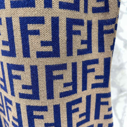 FENDI 26S SHORT-SLEEVE KNIT DRESS 284
