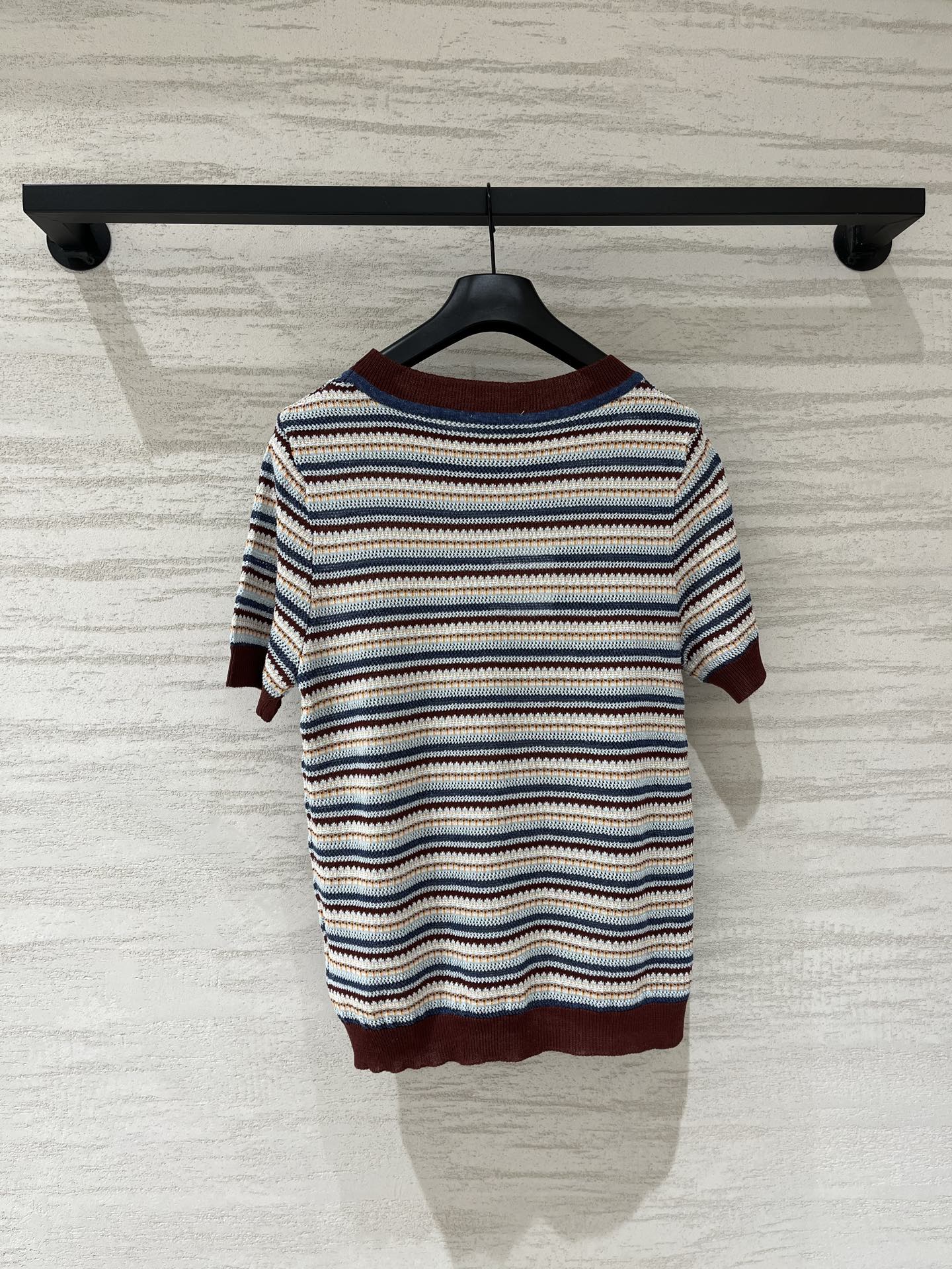 MONCLER 26S SHORT-SLEEVE KNIT T-SHIRT 672
