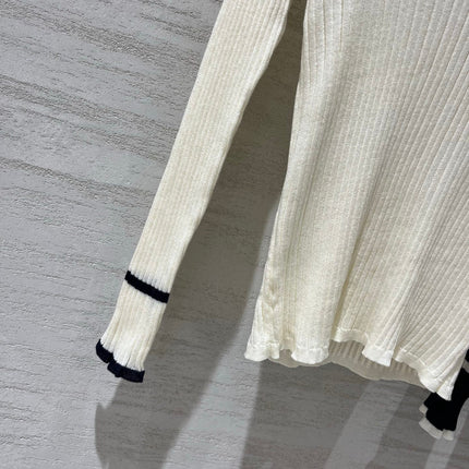 CHANEL 26S LONG SLEEVE POLO KNIT TOP 1540