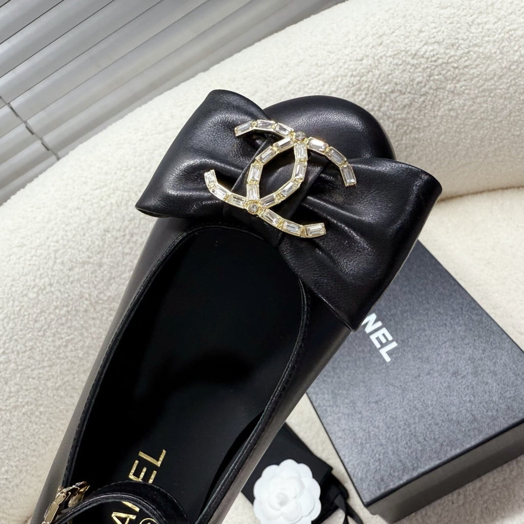 MARY JANE BOW SHOES IN BLACK LAMBSKIN