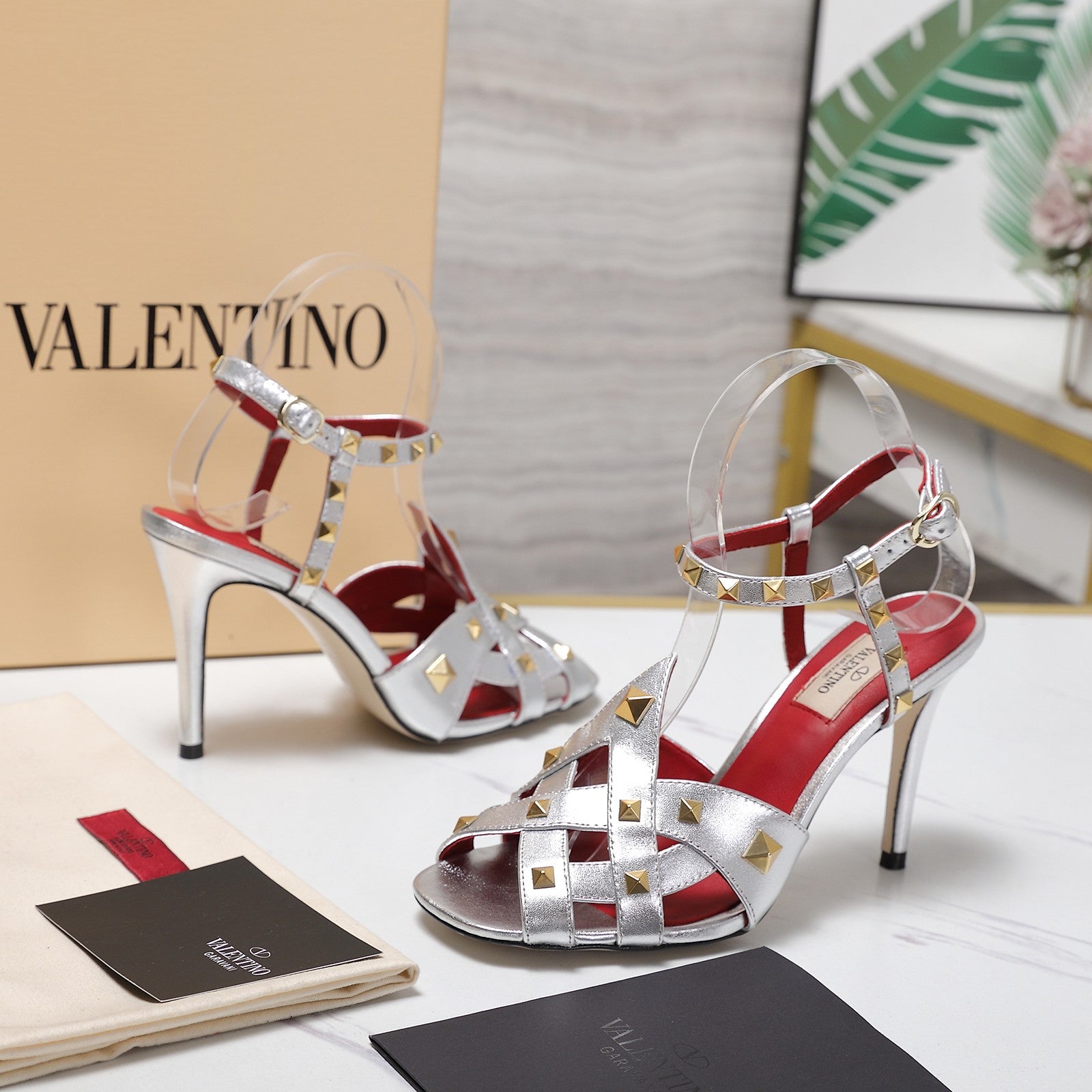 VALENTINO GARAVANI 100MM ROCKSTUD EMBELLISHED SANDALS IN SLIVER METALLIC CALFSKIN